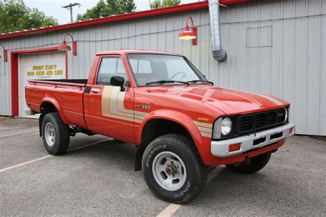 79 Toyota truck parts